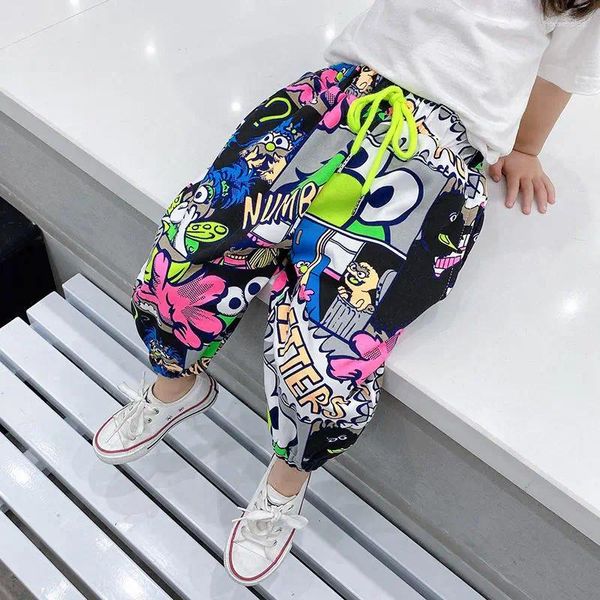 Pantaloni Pantaloni per bambini Ragazze Estate Mosquito Cotone da donna Casual 2024 Ragazzi Online Celebrity Graffiti Kids Clot