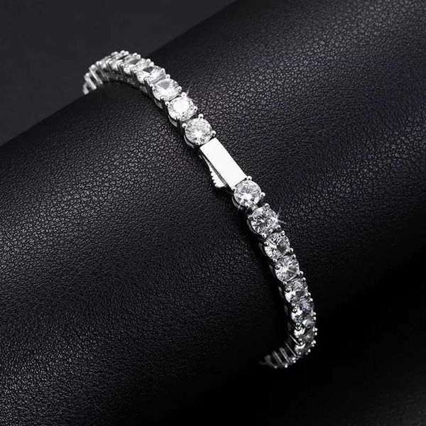 Neue Ankunft Frauen Schmuck Vvs Moissanit Diamant Cluster Tennis Armband Iced Out Lab Grown Diamant Tennis Armband216Z