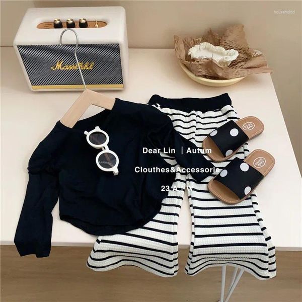 Set di abbigliamento 2024 Primavera Autunno Bambini Ragazze 2 pezzi Set di vestiti in cotone a maniche lunghe Top a righe pantaloni a gamba larga Completi per bambini