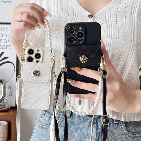 Bolsas de telefone celular 3D Metal Camilla Card Bag Carteira Pearl Strap Holder Crossbody Phone Case para iPhone 15 14 X XR XS 11 13 Pro Max 12 Pro 7 8 Plus YQ240131