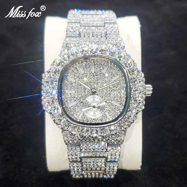 Outros relógios Trending Relógio de pulso de luxo para homens de alta qualidade Inlay Diamond Sparkly Relógios Bling Iced Out Relógio de aço inoxidável Best Selling J240131