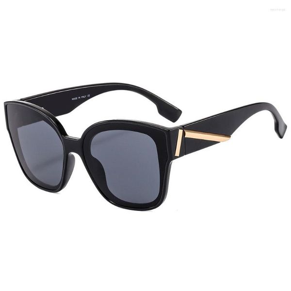 Sonnenbrille Mode Vintage Rahmen Frauen mit klassischem Luxus-Design-Trend für Unisex-Reisen