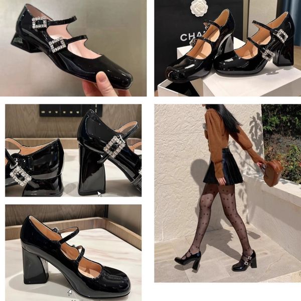 Sexy Abendschuhe für Damen, Lackleder, gespleißt, transparente Stiletto-Absatz-Sandale, Designer-Sandalen mit 10 cm hohen Absätzen, Slingback-Schuh mit spitzer Zehenpartie