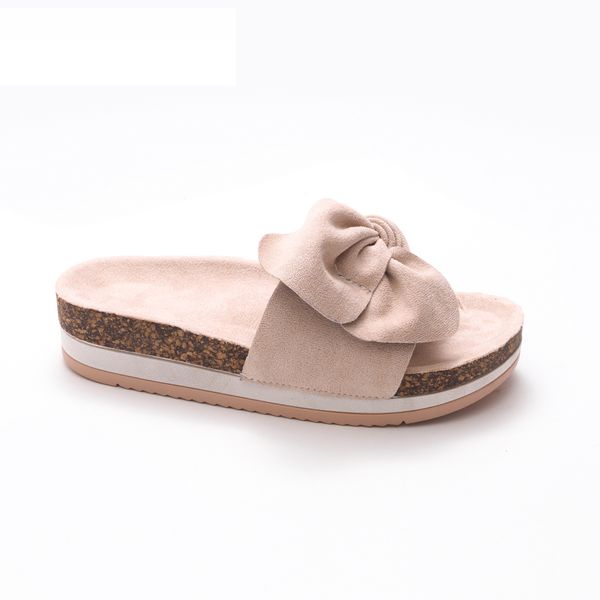 Sandálias de designer famosas Designer de lazer Outwear Couro de verão feminino para slides de férias Slippers de praia Spring Flat 596