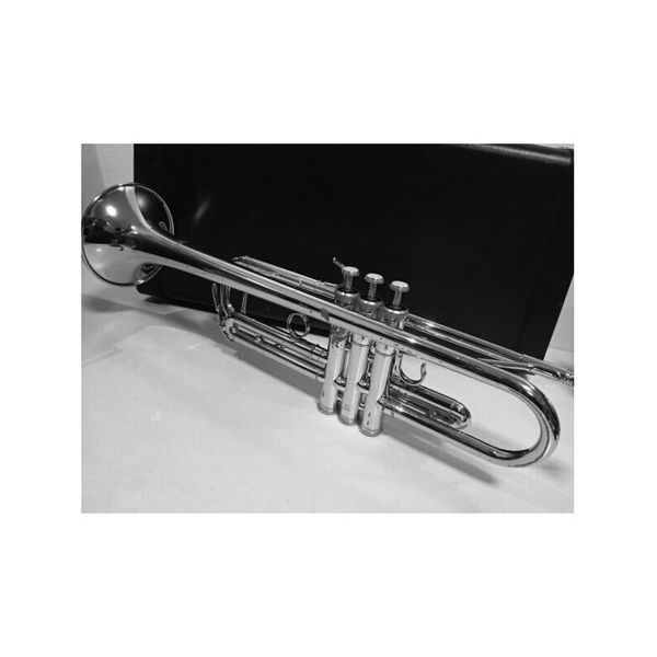 YTR 4335G Bb Trompete Instrumento musical de latão dourado Paz bucal