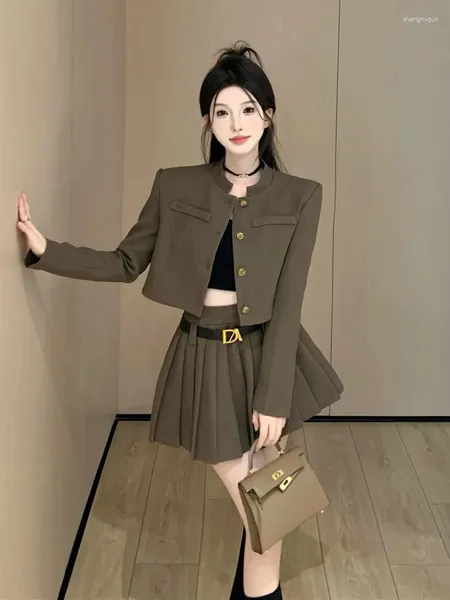 Vestido de duas peças 2024 outono inverno chegadas mulheres blazer casaco e saia plissada conjunto chique estilo coreano pequeno tamanho cintura alta elegante