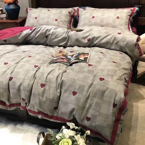 Conjuntos de cama Luxo Puro Algodão Retro Matte Quatro Peças Conjunto Com Lençóis Xadrez Impressos e Capas de Edredão.