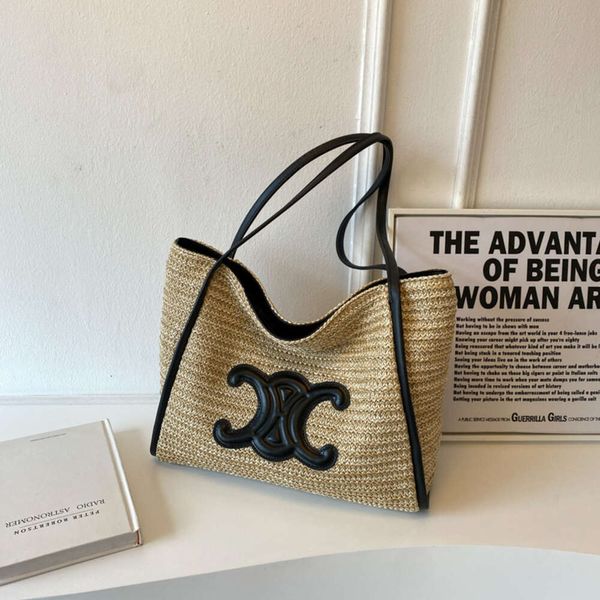 Verão para mulheres em, nova sacola de alta capacidade, versátil, elegante e de alta qualidade, bolsa de tecido de palha 2024, design fashion, 78% de desconto no atacado da loja