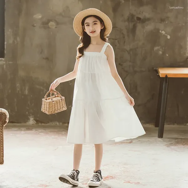 Vestidos da menina 2024 coreano verão crianças vestido de uma peça elementar férias à beira-mar escola suspender saia bolo