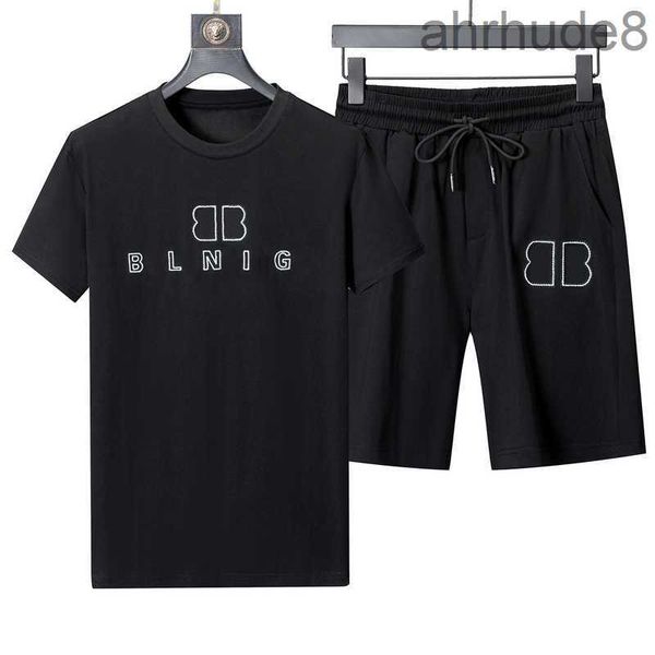 Tute da uomo firmate T-shirt Pantaloncini Set per donna Lettere Ricamo Estate Casual Manica corta Morbida e spessa maglietta Streetwear Tuta da ginnastica 2 Pezzi/set W2M8