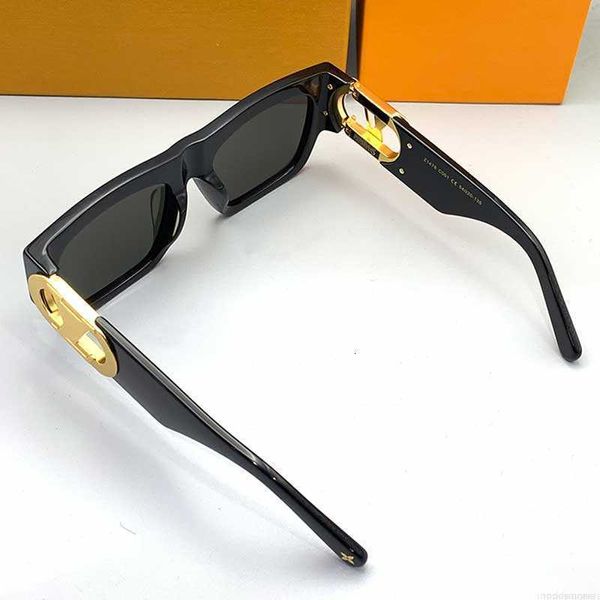 Óculos de sol 24ss Link Square Sunclasses Z1478W Fashion Designer Womens Sunglasses Armações de acetato preto Lentes pretas Dobradiça de metal dourado com iniciais Lady Square glas