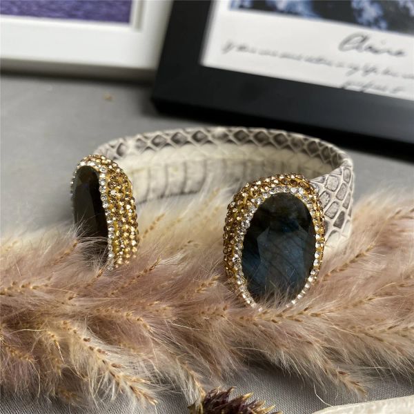 Bangles Engrossado anel de pele de cobra liga ponto diamante flash pedra pulseira personalidade europeia e americana exagerada tendência jóias