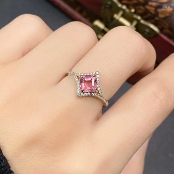 Cluster-Ringe Wunderschöner rosa Turmalin-Verlobungsring für Frau 6 mm natürlicher massiver 925er-Silberschmuck mit Vergoldung