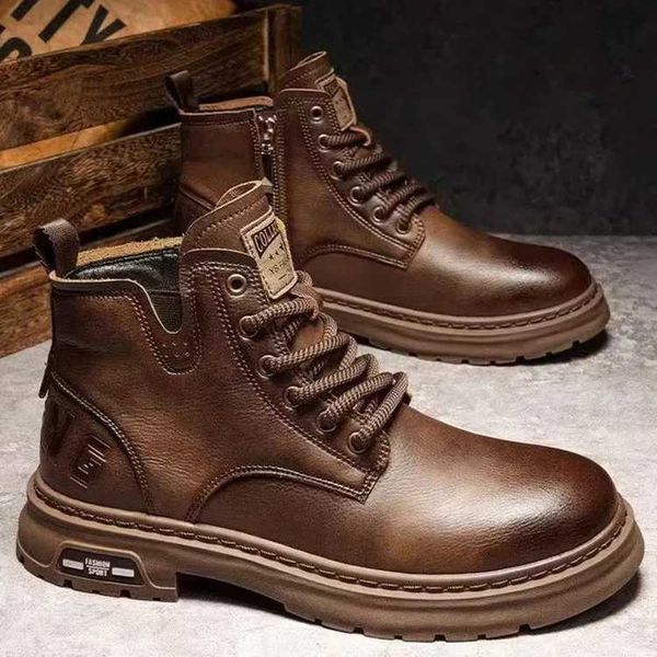 Sapatos de vestido 2023 Botas Masculinas de Inverno Couro Básico Homens Botas de Trabalho Luxuoso Confortável Sola Grossa Resistente ao Desgaste Quente Masculino Botas de MotocicletaL2401