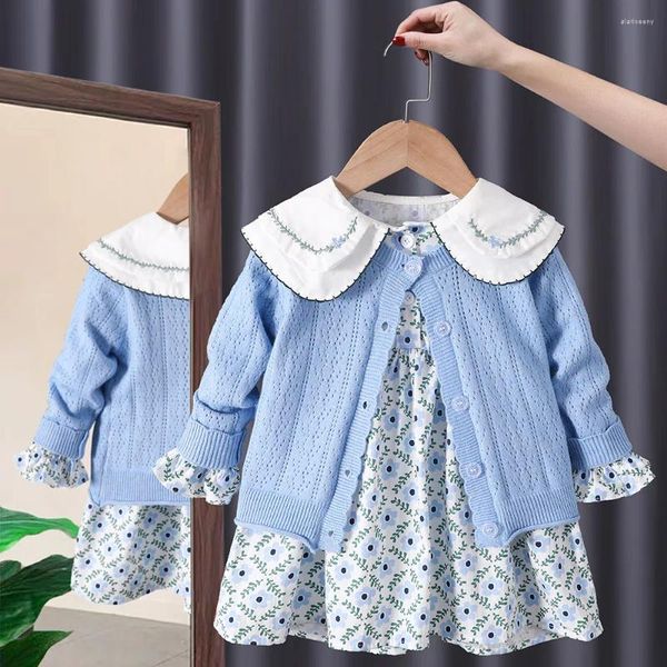 Set di abbigliamento 2024 Autunno Bambini Neonate 2 pezzi Set di vestiti Cardigan tascabile lavorato a maglia in cotone Abito floreale a maniche lunghe Abiti da bambino