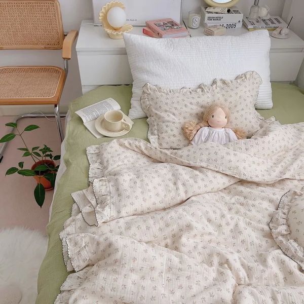 Koreanische Vintage Floral Bedruckte Rüschen Baumwolle Baby Bettbezug Kinder Kinder Baby Cot Krippe Bettbezüge Quilt Abdeckung Bettwäsche 240220