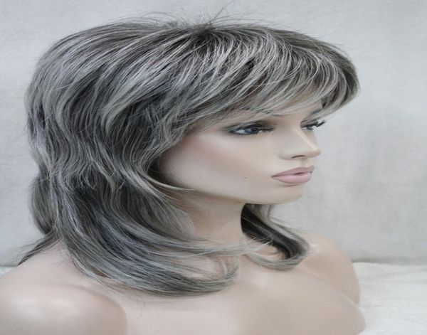 Новый женский парик039s средней длины, серый многослойный длинный до плеч, длинные синтетические волосы, полный парик2301031