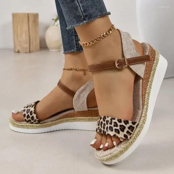 Sandalen Damenschuhe 2024 Schnallenriemen Mode Leopardenmuster Lässige Damen Peep Toe Wedge