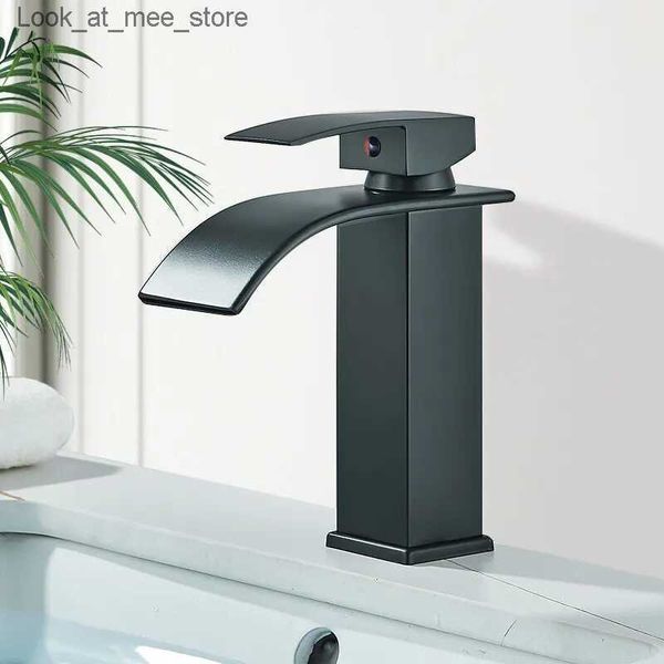 Rubinetti per lavabo a cascata Rubinetto per lavabo a cascata bagno nero SUS304 vasca da bagno miscelatore caldo e freddo toletta installazione gru Q240301