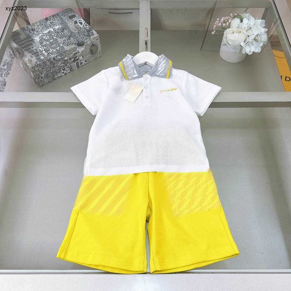 Moda Bebek Takipleri Yaz Tişört Seti Çocuk Tasarımcı Kıyafet Boyut 100-150 cm Çocuk Polo Gömlek ve Büyük Cep Sarı Şort 24Feb20