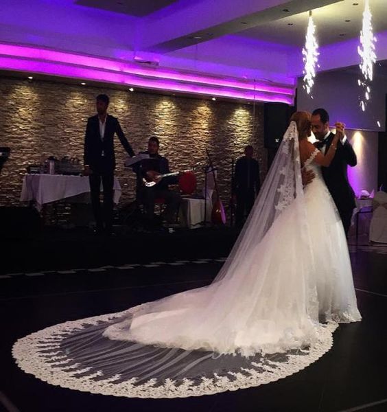 Gelin Uzun Dantel Katedral Düğün Peçe 3 M Metre Aksesuarları Beyaz Fildişi Vual Mariage Mantilla Müslüman Vail Velos de Novia9093445