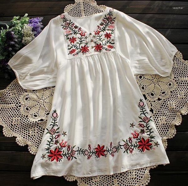 Women039s Blusen Hemden Orgypsy Sommer Damen Hemd Weiße Blumen bestickte Bauernbluse Vintage Ethnische Tunika Boho Hippie 4387623