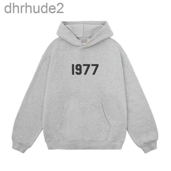 Designer Hoodies Herren Kapuzenpullover mit Kapuze Nummer Buchstabe gedruckt Grau 1977 Klassisch Vielseitig Lässig Lose Mode Frauen Rundhals Baumwollpullover 9EQU