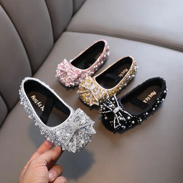 pudcoco Adorabile farfalla Bowknot Scarpe da principessa per ragazze Perfette per bambini Scarpe da ballo con perline di paillettes 240220