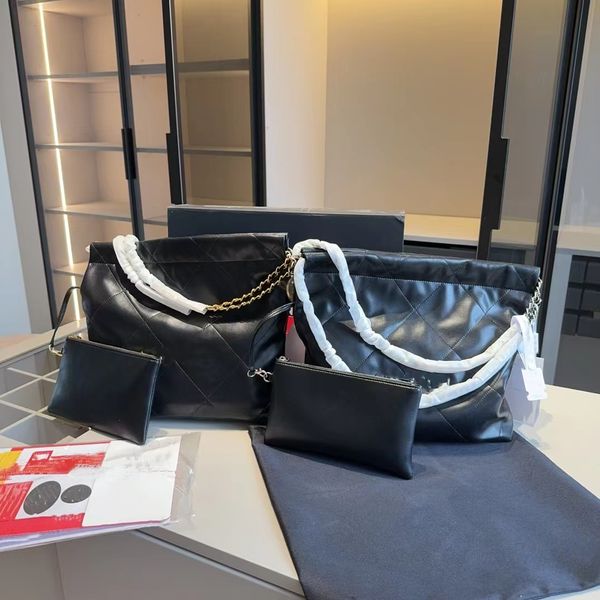 Yeni Üst Moda Tasarımı Kadınlar Klasik Çöp Çanta Orijinal Donanım Mat Tüm Cowhide Kumaş Kapasitesi Büyük Günlük Çok Yönlü Bir Omuz Crossbody Bag