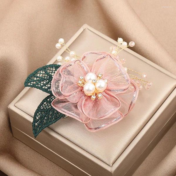 Broches de alta qualidade bordados à mão, alfinetes de rosa para mulheres, joias de luxo, corsage, moda minimalista, acessórios para vestido de casamento