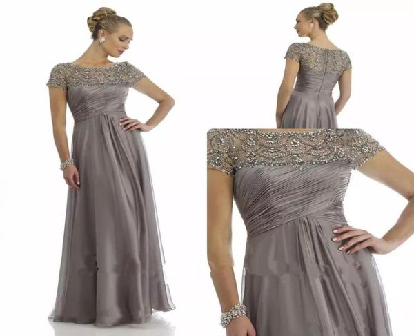 2019 Neue glitzernde Kristall-Chiffon-Kleider für die Brautmutter, kurze Ärmel, Rüschen, Empire-Stil, U-Ausschnitt, Übergröße für die Mutter des Bräutigams 9590661