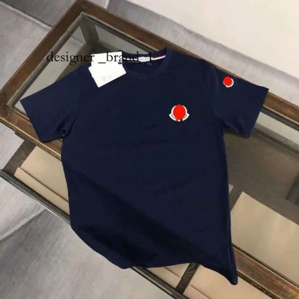 Designer Uomo Polo Monclair T-shirt Primavera Monclair Giacca Vacanza Manica corta Casual Lettere Stampa Top Abbigliamento di lusso con lettere Monclair Short 3835