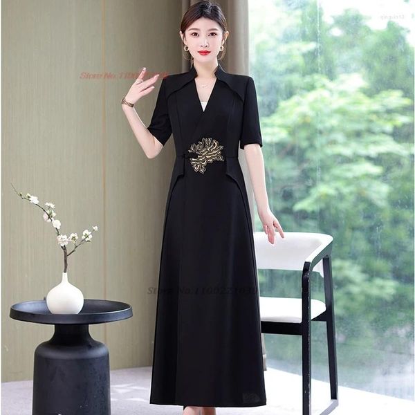 Ethnische Kleidung 2024 Chinesisches traditionelles Kleid Qipao Nationale Blumenstickerei Verbesserter Cheongsam Orientalischer eleganter Bankettabend