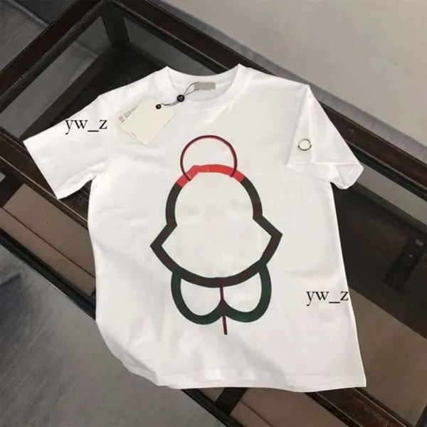 Tişört Tasarımcı Erkek Gömlek Adam Kısa Monclair Man T Shirt Ter Pantolon Günlük Lüks Pamuk Geometrik Desenler Lüks Kısa Sweatshirt 7354