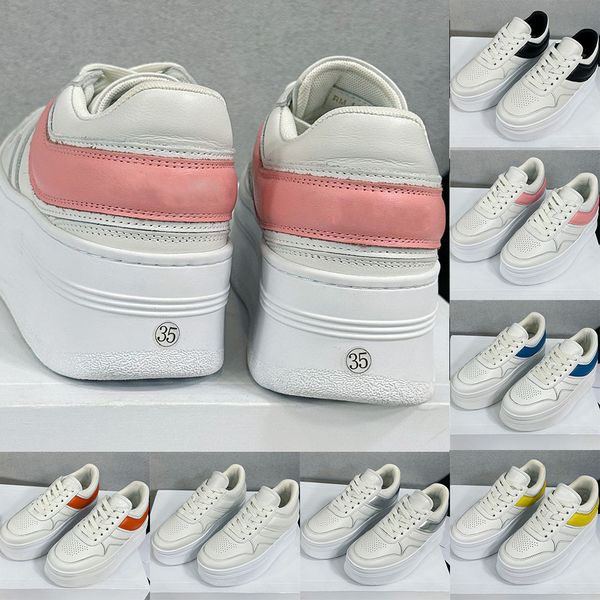 Nuove scarpe da tennis da donna in pelle suola spessa piccole scarpe bianche basse stringate coreane due scarpe da tavolo casual scarpe con plateau grande suola in gomma PU per donna