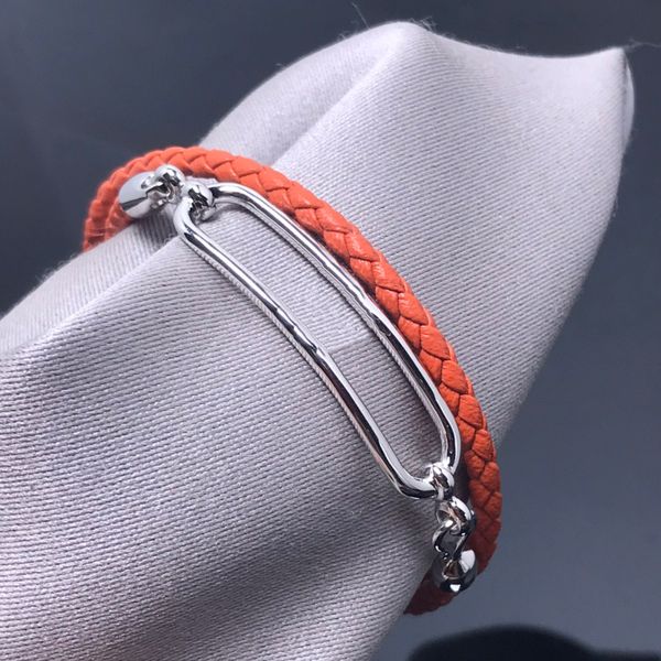 Braccialetti di design bracciali di lusso da uomo da donna Bracciale in pelle intrecciata braccialetto gioielli di moda Bracciale con fibbia in acciaio inossidabile di alta qualità Gioielli per coppie di feste