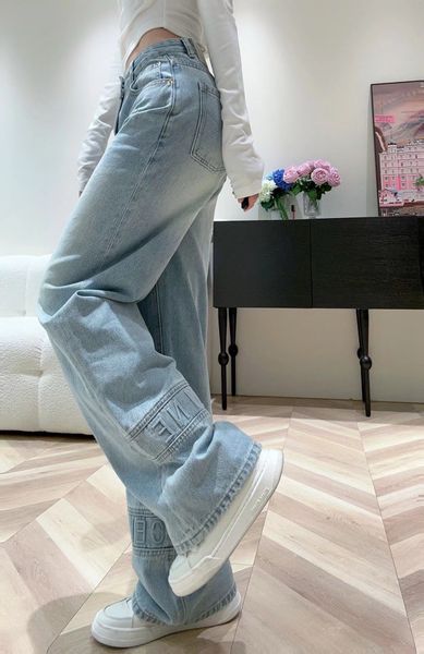 Jeans da donna azzurri di design francese Pantaloni dritti Arco di Trionfo con logo classico stampa in acciaio lettera sull'orlo jeans casual slim fit da donna pantaloni in denim di lusso