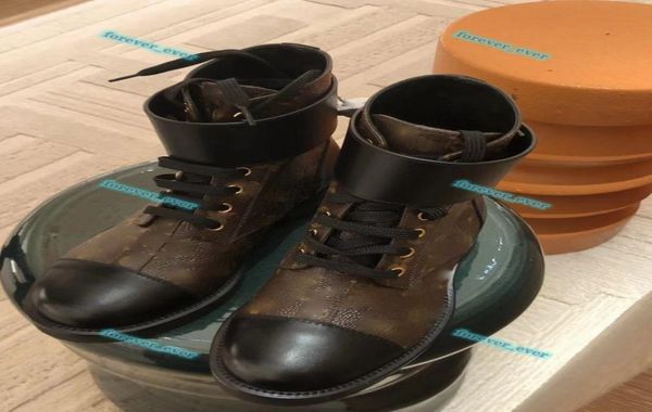 Neue Martin-Stiefel mit niedrigem Knöchel für Damen, Herbst, britische Kunst, hohe Oberseite, dicker Boden, Druck, Allmatch-Motorrad-Leder-Stiefeletten, marmon6369670