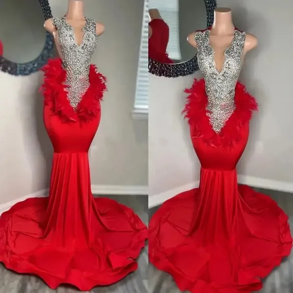 Vestidos de baile vermelhos elegantes para meninas negras, miçangas, penas de lantejoulas, vestidos formais de festa de baile, vestidos de noite