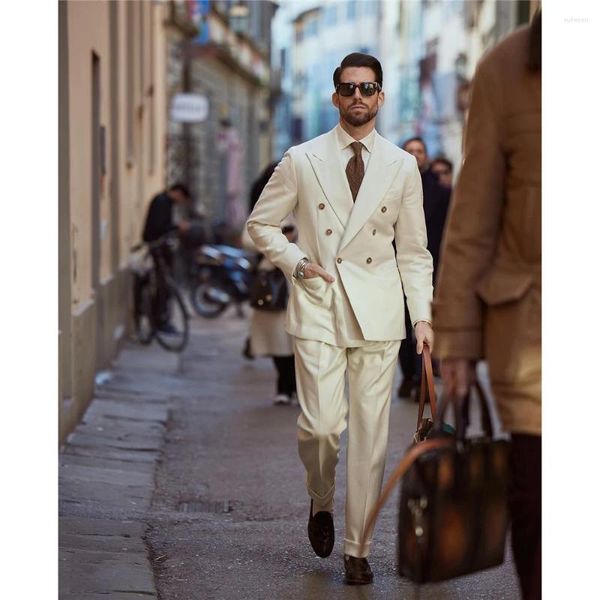 Abiti da uomo Moda Beige Per Uomo Doppio Petto Formale Business Blazer Da Sposa Sposo Smoking 2 Pezzi Giacca Gilet Pantaloni Costume Homme