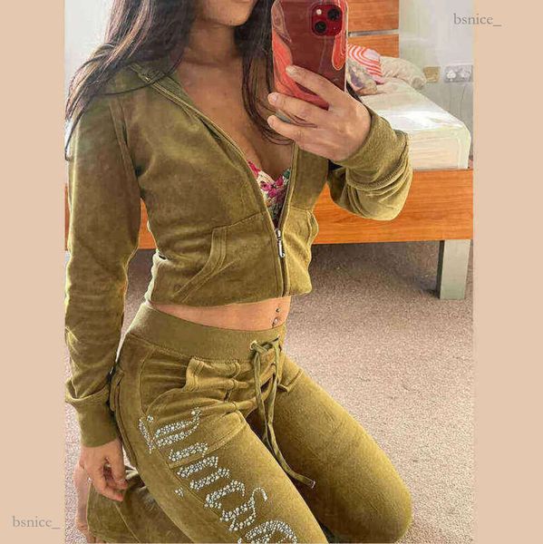 Tute da donna Juicy Tracksuit 2024 Summer Brand Abito da cucito Velluto in velluto Donna Track Felpe con cappuccio e pantaloni Met Advanced designer 360