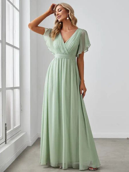 Abiti Abiti da sera eleganti Abiti lunghi a maniche corte con scollo a V in chiffon Abito lungo fino al pavimento 2023 di abito da donna semplice da ballo verde menta