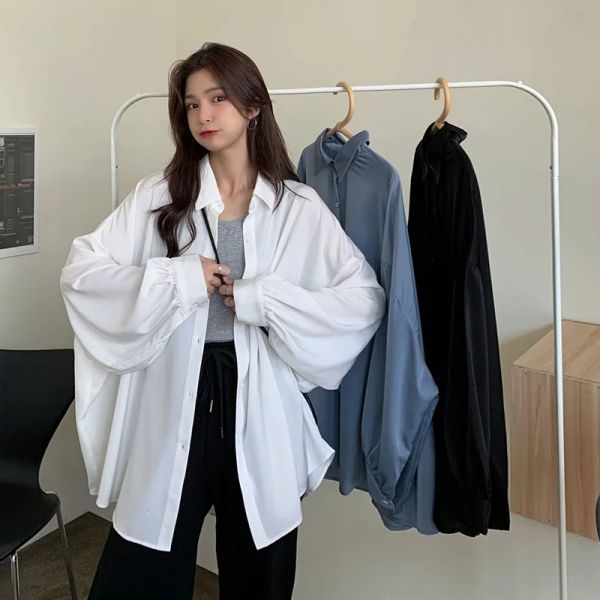 Camicia coreana sottile camicia a maniche per lanterna per donne casual a metà lunghezza solare blusa bianca donna 2024 seta di ghiaccio primaverile sciolte sciolte