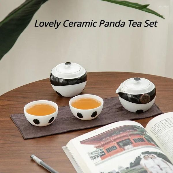 Set di stoviglie Bellissimo set da tè in ceramica Panda con portaoggetti da viaggio portatile Tazze da tè cinesi Gaiwan