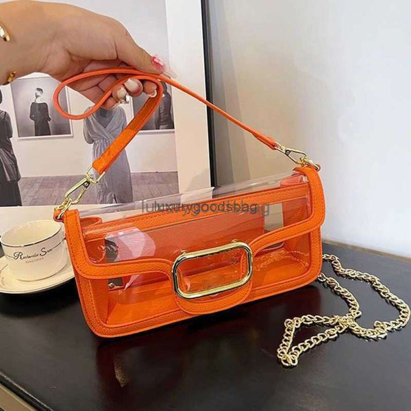 2024SS Jelly Umhängetasche V-Buchstabe Designer-Tasche für Frauen Einfache PVC-transparente Schulter-Kuriertasche Kette Unterarm-Einkaufstasche Mode-Geldbörse Handtasche 230715