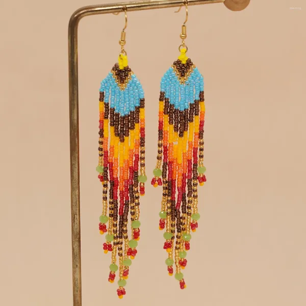 Dangle Brincos Arroz Bead Moda Bohemia Mão Tecelagem Borla Lua Invertida Padrão Liga Simplicidade Frisada