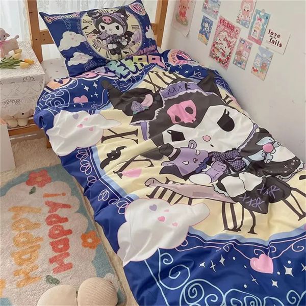 Set Anime -Serie Kuromi Cartoon Duvet Cover Kissenbezug Quilt Cover Bettwäsche Set Kinder Geburtstag Geschenk Home Decoration Deckung Cover schiere Vorhänge