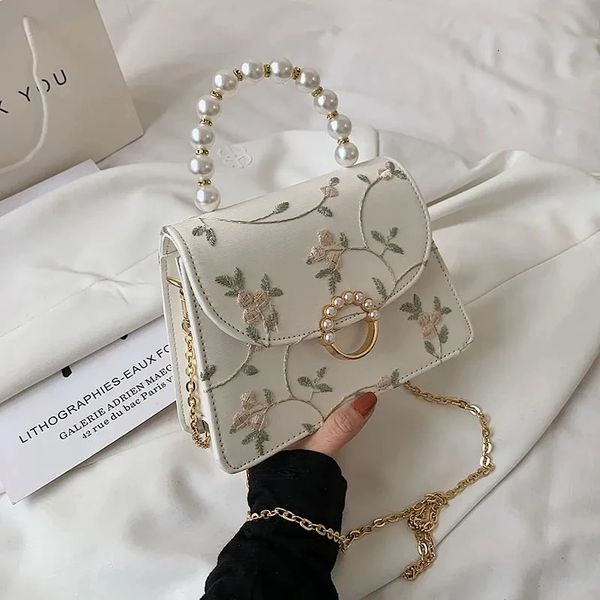 EST Shell Beads Bags Moda Doce Bolsa Mulheres Bolsas Rendas Casamento Chic Lady Chain Mulheres Ombro Crossbody 240228