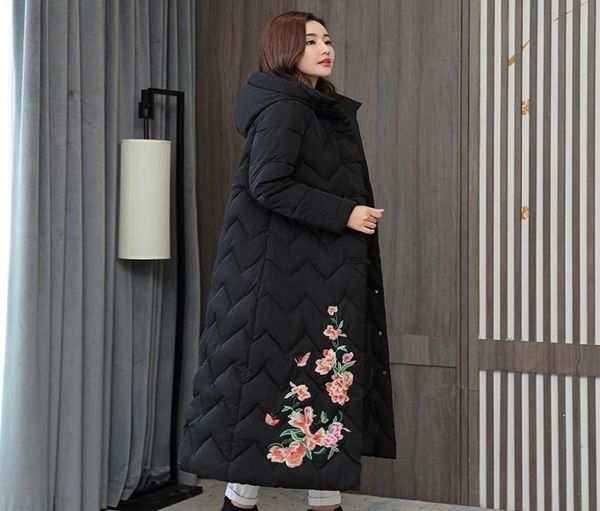 Estilo chinês women039s jaqueta de inverno xlong com capuz com bordado mulher parkas plus size gola único breasted grosso c5798320