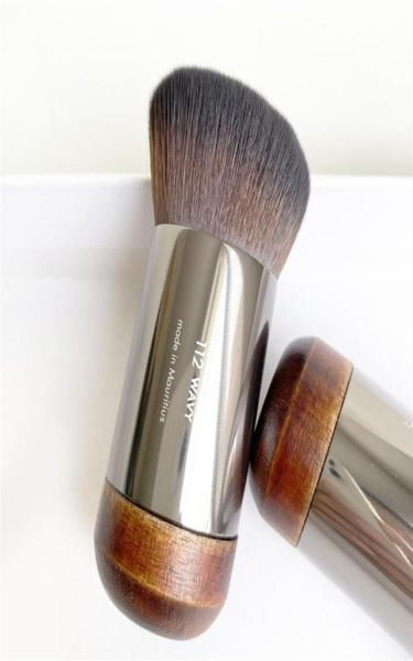 BUFFING FOUNDATION BRUSH No112 The Ideal Reboot Foundation Угловая кисть для макияжа с контуром 6379860